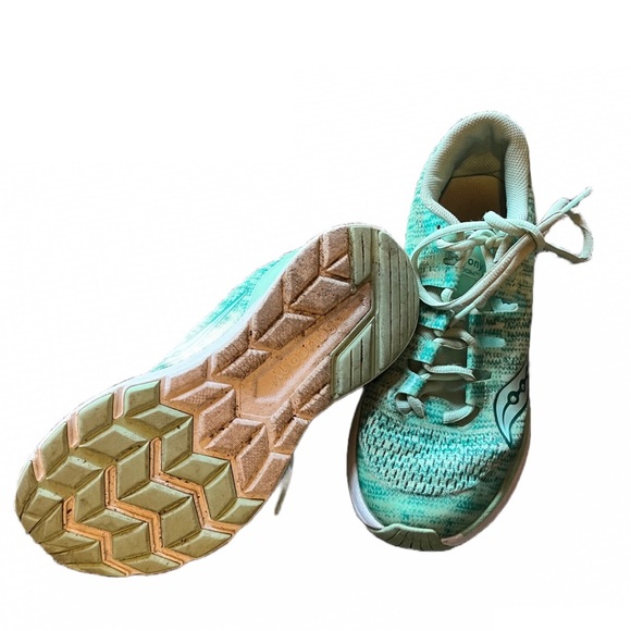 Sacony Women’s Shoes - Picture 4 of 6